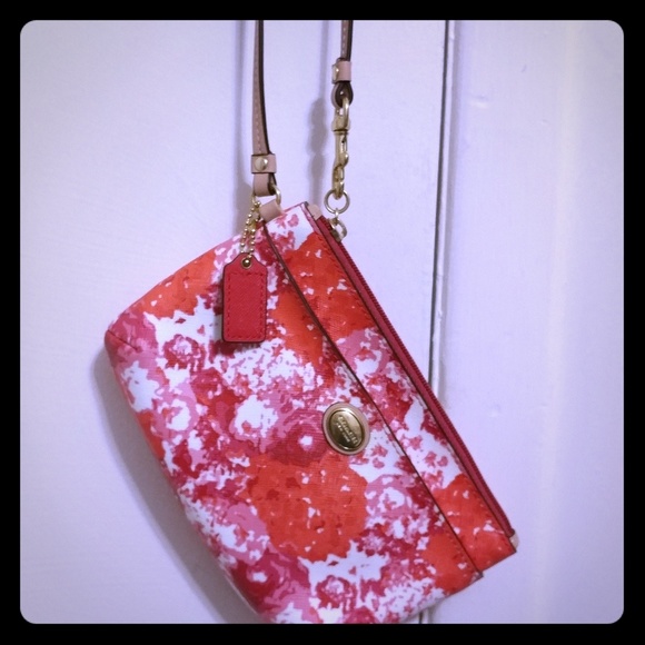 Coach Handbags - Coach Peyton Floral Wrislet Wallet